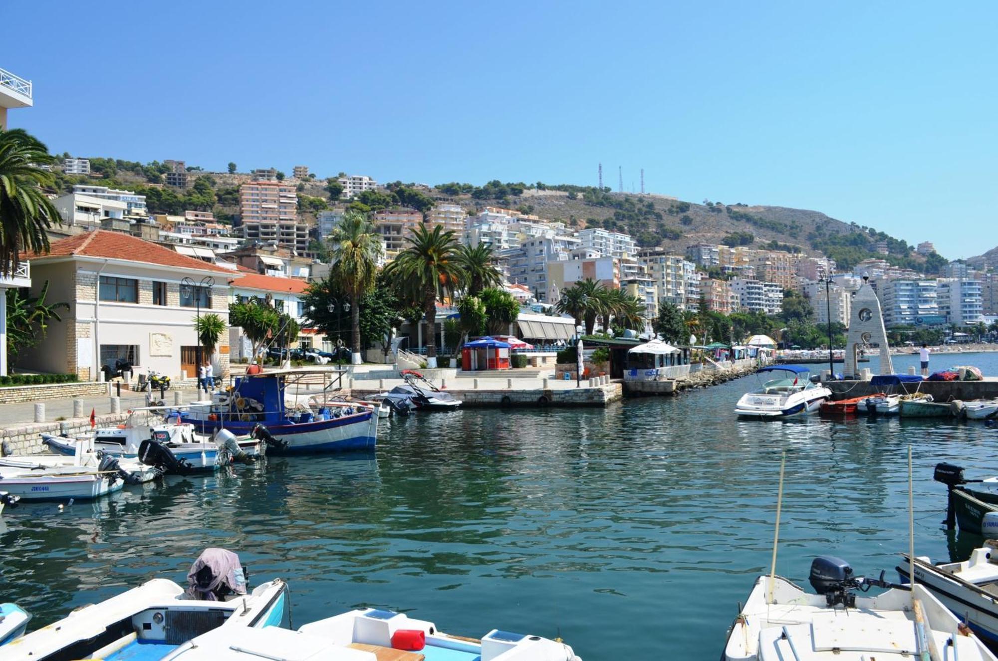 Sunset Tarraces Apartman Saranda Kültér fotó